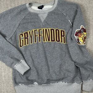 Harry Potter Gryffindor Sweatshirt Universal Studios Wizarding World Women SMALL